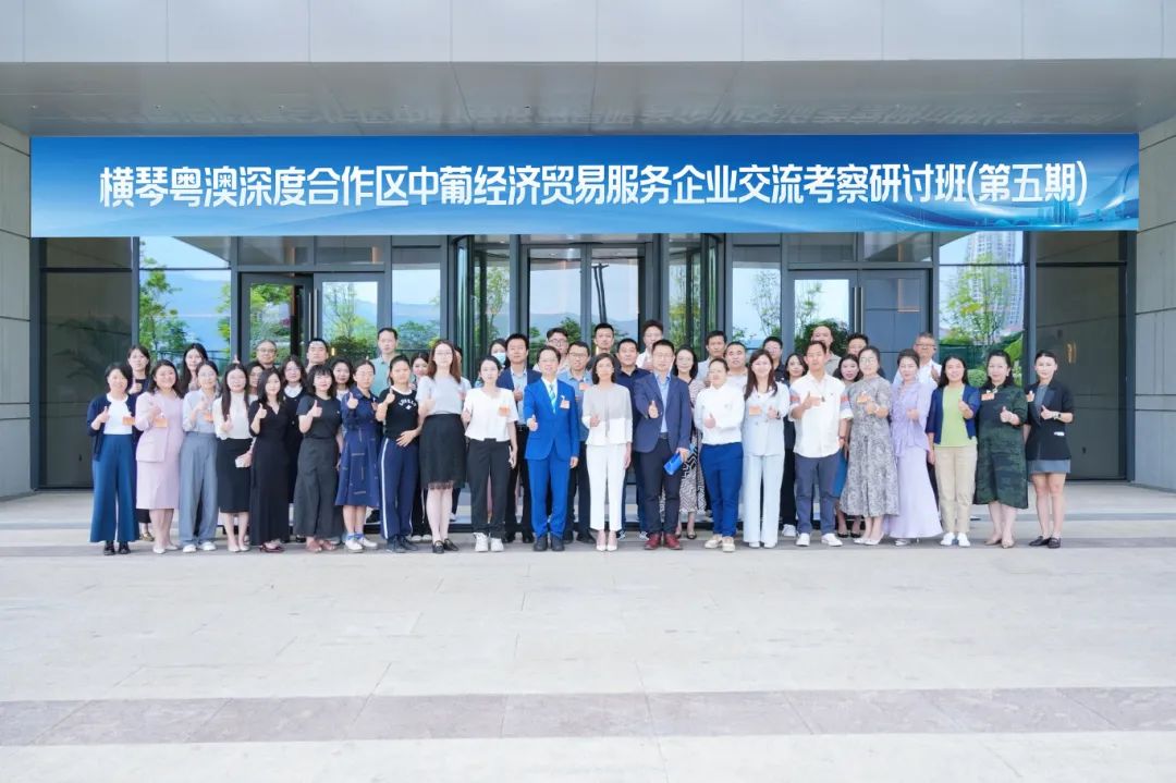 大合照.jpg
