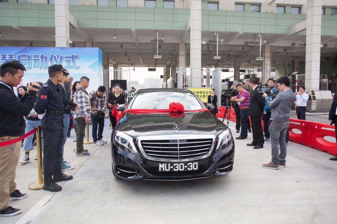 首輛進入橫琴的澳門單牌車（圖源資料庫）.jpg